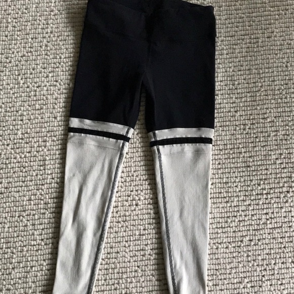 ALO Yoga Other - ALO Yoga cropped goddess legging